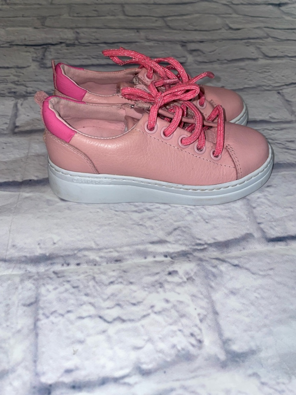 Camper Runner Up (Pink) Size 8.5